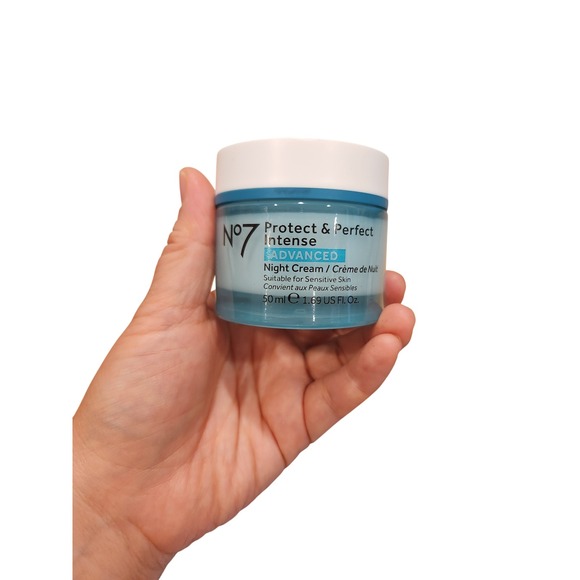 No7 Protect & Perfect Intense Advanced Night Cream Sensitive Skin 1.69oz - Picture 1 of 1